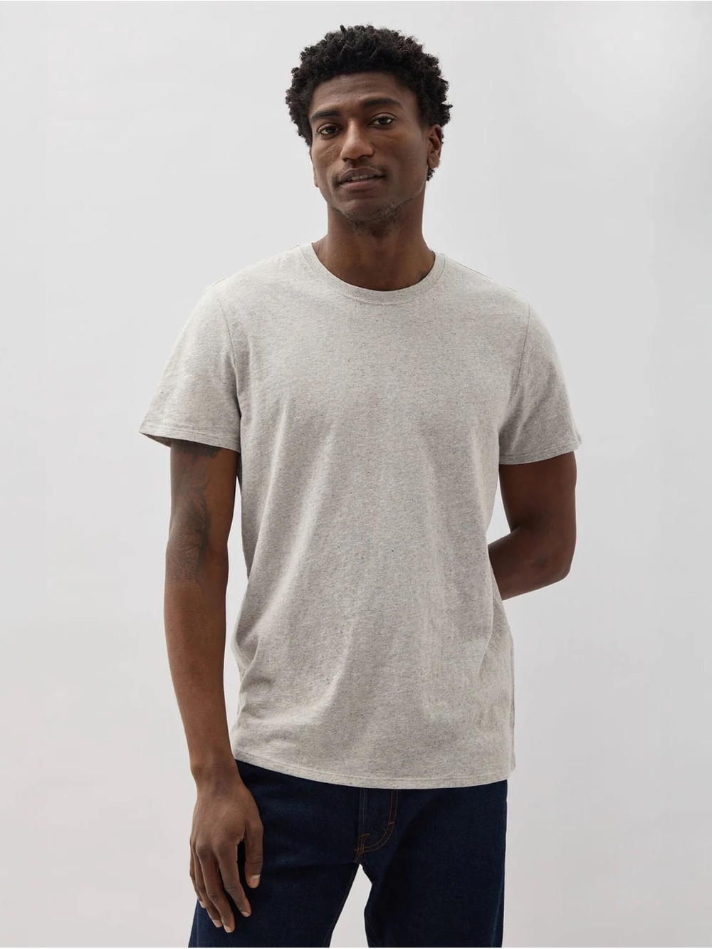 Richer Poorer The Vintage Jersey Short Sleeve Tee in grey - Small
